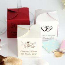 Petal Closure Favour Box